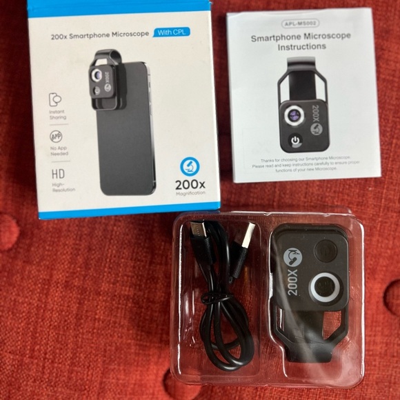 200x Smartphone Microscope with CPL – Clip-On HD Lens Macro Camera Attachment - Picture 2 of 8